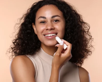 Μπορεί το lip balm σου να γίνει skincare statement;