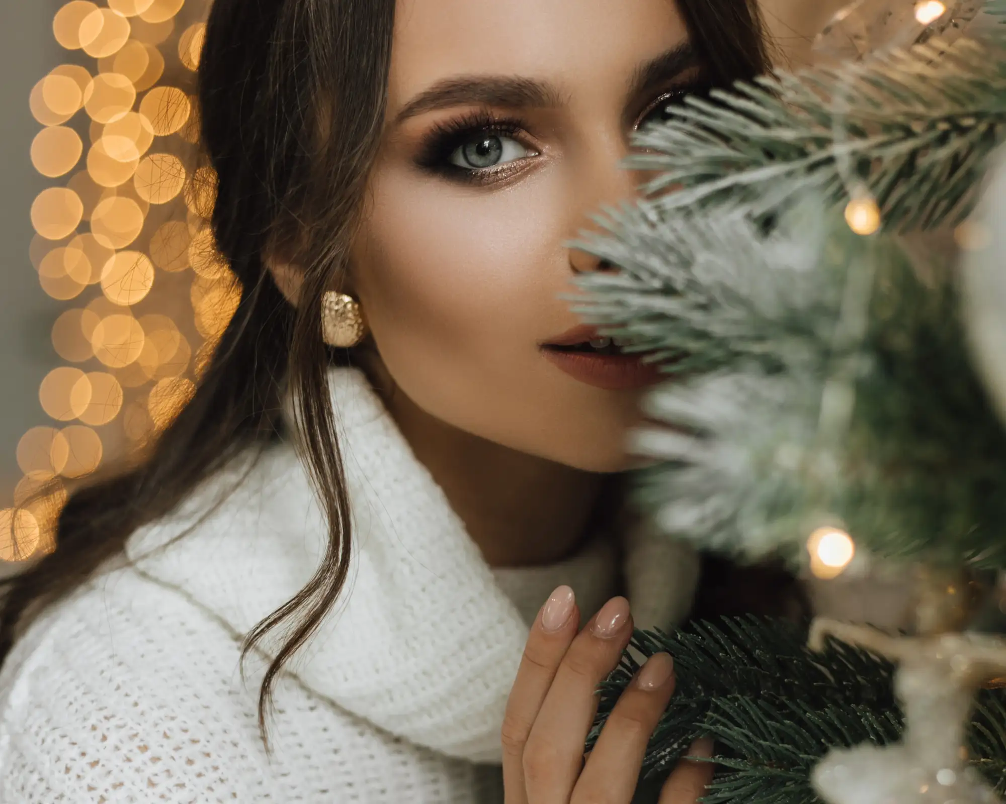 Θέλεις το απόλυτο glow & glam look στο ρεβεγιόν; - Femme Fatale - - 5 Tips and tricks για να πετύχεις το απόλυτο glow & glam look στο ρεβεγιόν! Θέλεις το απόλυτο glow & glam look στο ρεβεγιόν; - Femme Fatale -